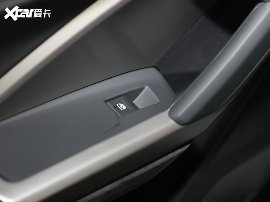 2020WQ3 40 TFSI rЄӸ