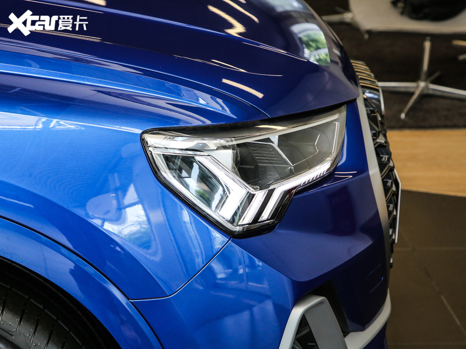 2020WQ3 40 TFSI rЄӸ