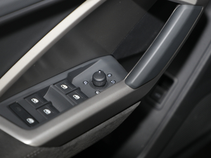 202040 TFSI r(sh)Є(dng) п؅^(q)