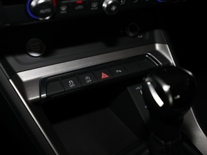 202040 TFSI r(sh)Є(dng) п؅^(q)