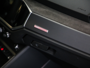 202040 TFSI r(sh)Є(dng) п؅^(q)