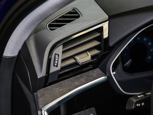 202040 TFSI r(sh)Є(dng) п؅^(q)