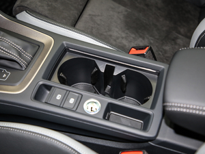 202040 TFSI rЄӸ п؅^(q)