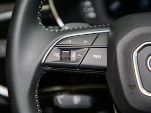 202040 TFSI rЄӸ п؅^(q)