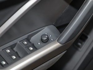 202035 TFSI M(jn)ȡӸ п؅^(q)