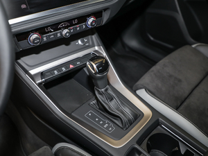 202035 TFSI M(jn)ȡӸ QU