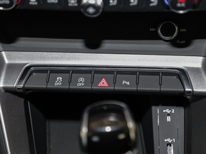 202035 TFSI M(jn)ȡӸ п؅^(q)