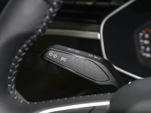 202035 TFSI MȡӸ п؅^