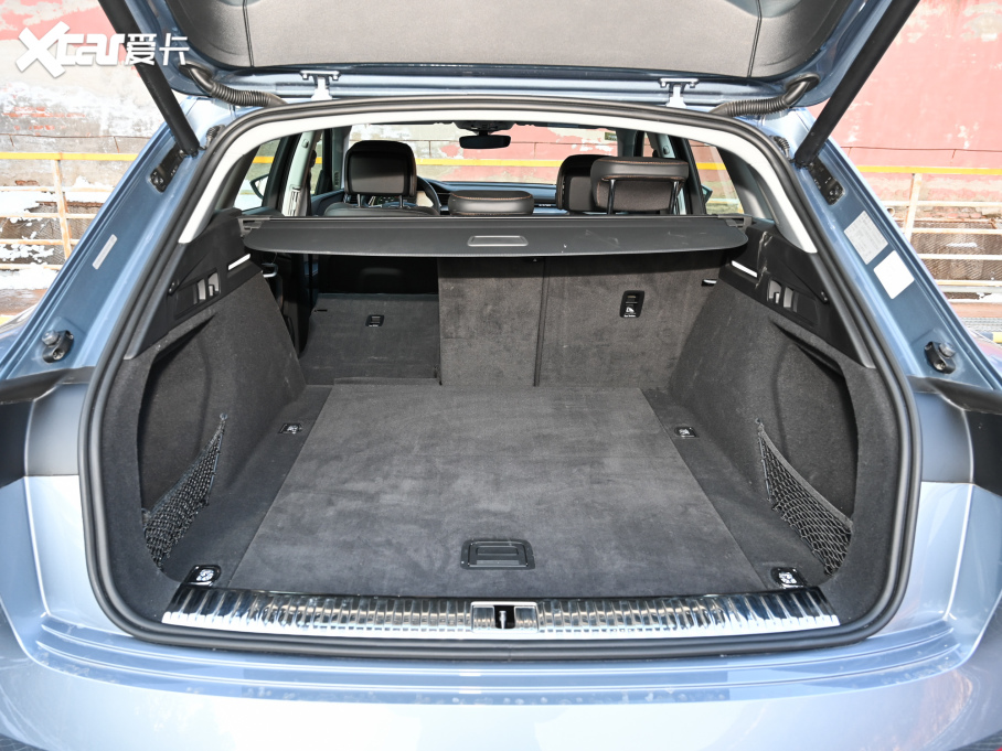 2021?yun)We-tron 50 quattro x