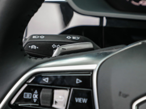 202150 quattro  п؅^(q)