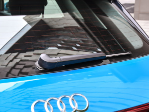 202150 quattro  (ji)^