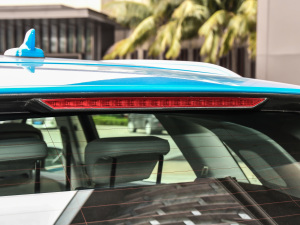 202150 quattro  (ji)^