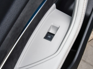 202150 quattro  п؅^(q)