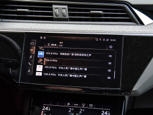 202150 quattro  п؅^