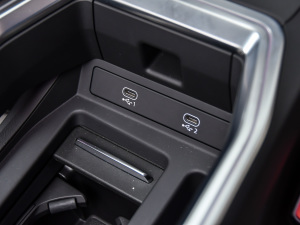 202150 quattro  п؅^