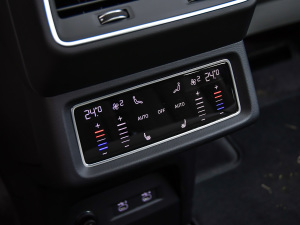 202150 quattro  п؅^