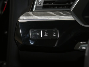 202150 quattro x п؅^(q)