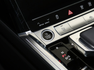 202150 quattro x п؅^(q)