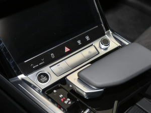 202150 quattro x п؅^(q)