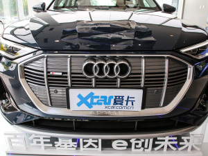 2021��Sportback 55 quattro ���A�� �������^