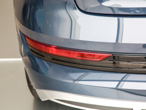 2021��Sportback 55 quattro ���A�� �������^