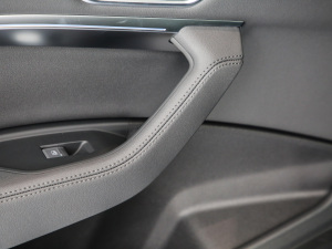 2021��Sportback 55 quattro ���A�� ���g����