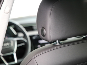 2021��Sportback 55 quattro ���A�� ���g����