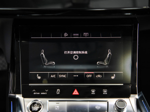 2021��Sportback 55 quattro ���A�� �п؅^