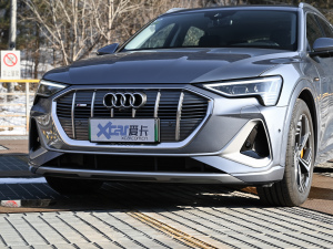 202150 quattro x (ji)^
