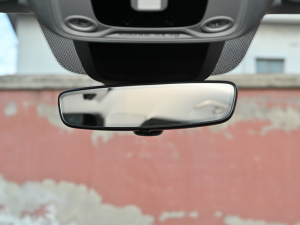 202150 quattro x ܇ȺҕR