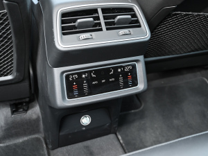 202150 quattro x п؅^