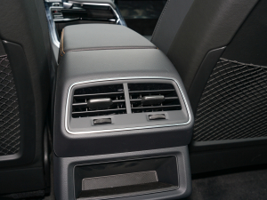 202150 quattro A п؅^