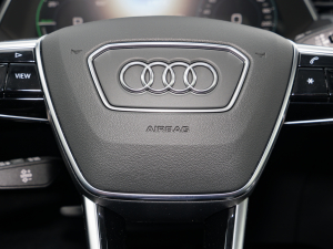 202150 quattro A п؅^