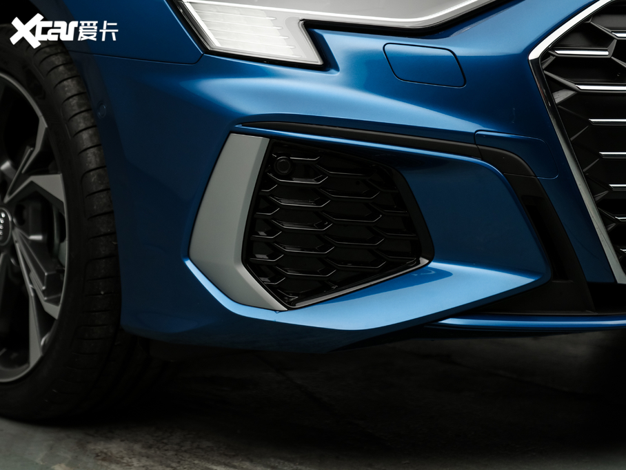 2021WA3 Sportback 35 TFSI r\