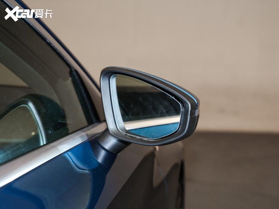 2021WA3 Sportback 35 TFSI r\