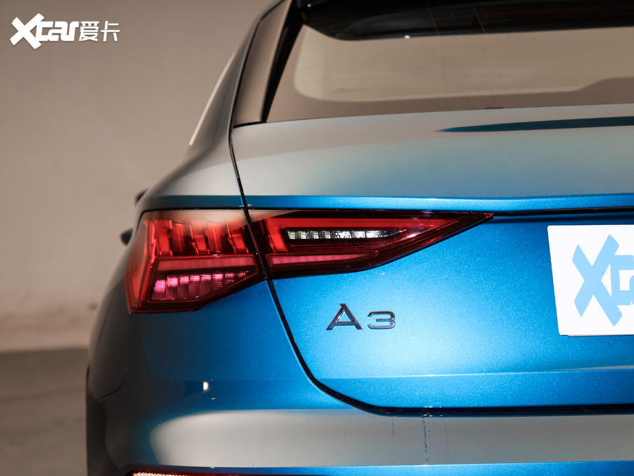 2021WA3 Sportback 35 TFSI r\