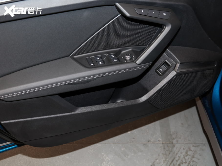 2021WA3 Sportback 35 TFSI r\(yn)