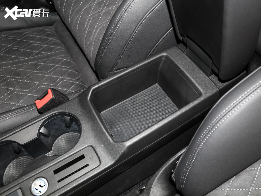 2021WA3 Sportback 35 TFSI r\