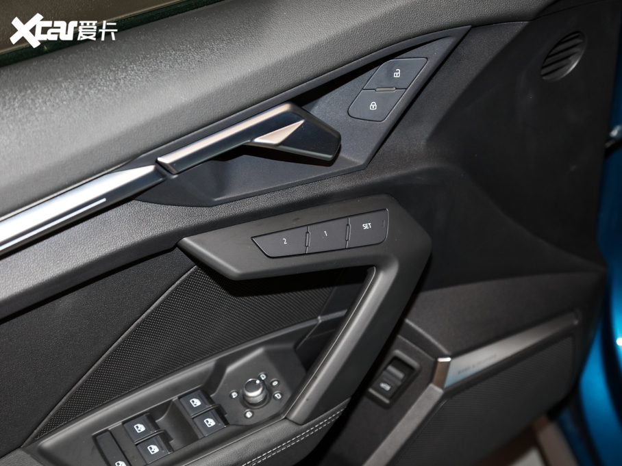 2021WA3 Sportback 35 TFSI r\