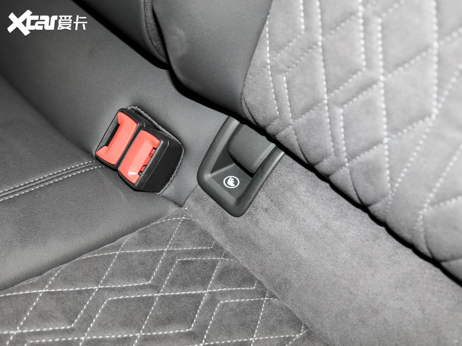 2021WA3 Sportback 35 TFSI r\