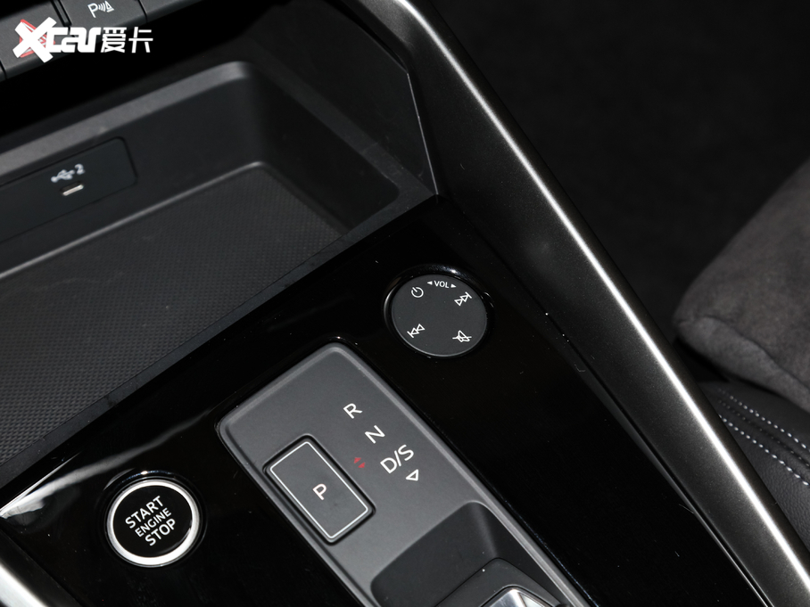 2021WA3 Sportback 35 TFSI r\