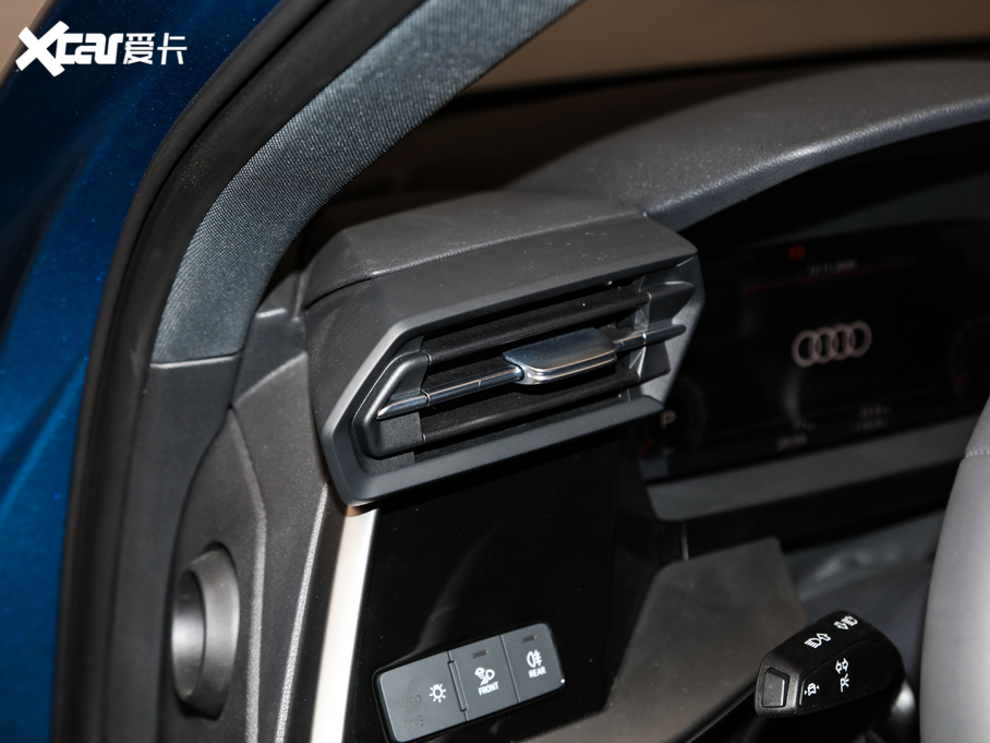 2021WA3 Sportback 35 TFSI r\