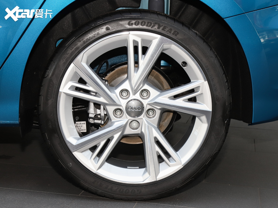 2021WA3 Sportback 35 TFSI r