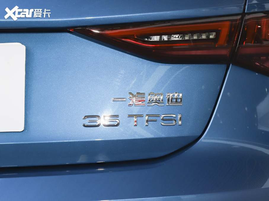 2021WA3 Sportback 35 TFSI r