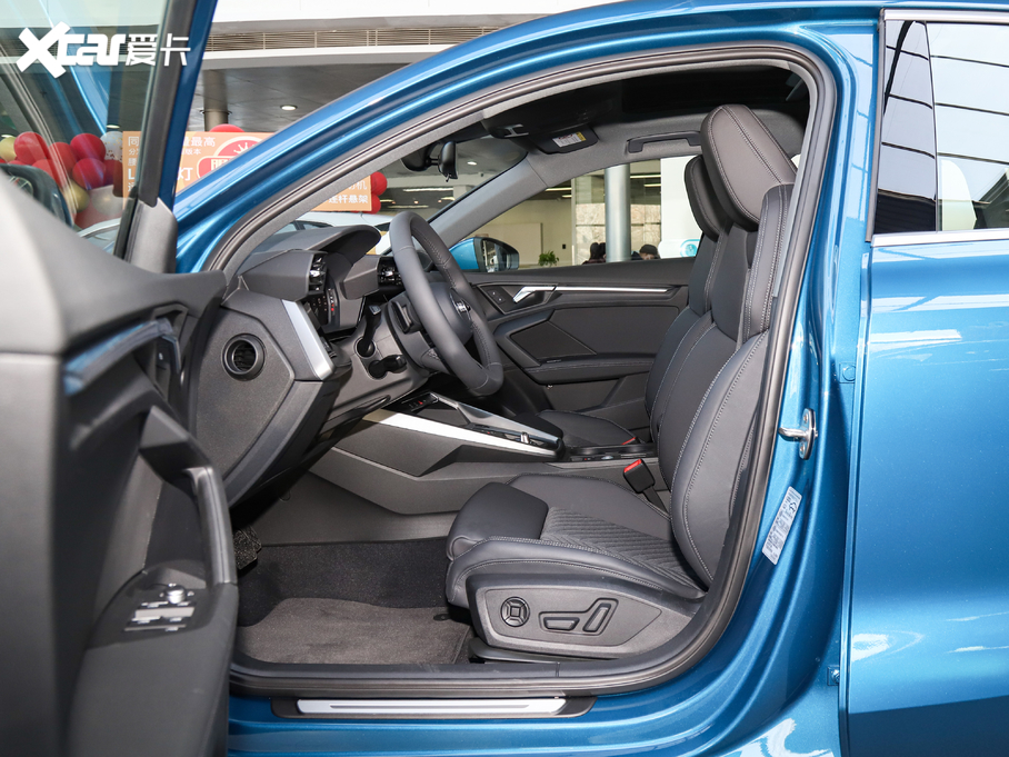 2021WA3 Sportback 35 TFSI r