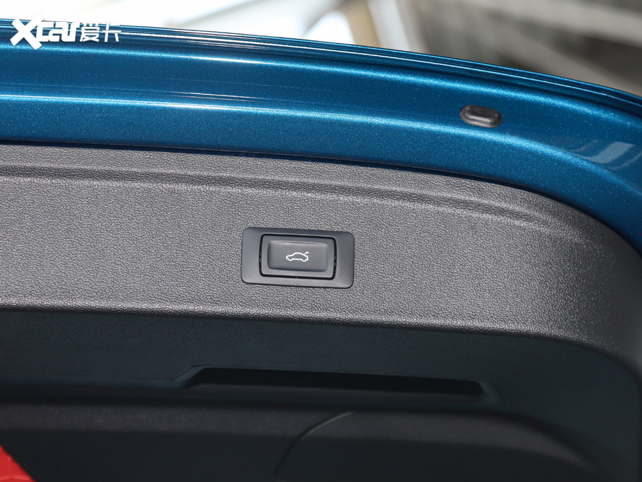 2021WA3 Sportback 35 TFSI r