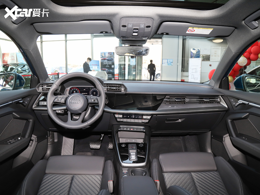 2021WA3 Sportback 35 TFSI r