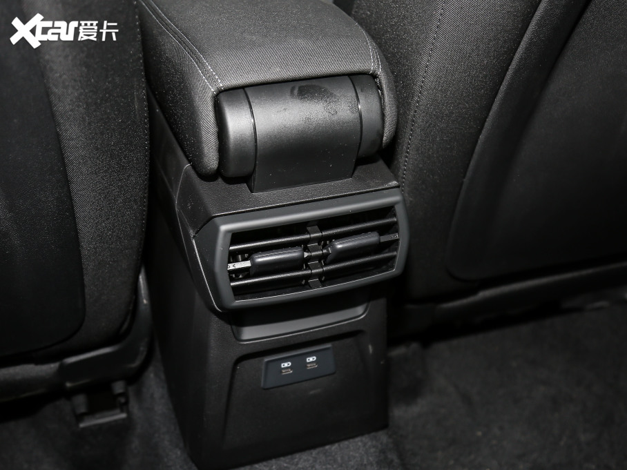 2021WA3 Sportback 35 TFSI Mȡ