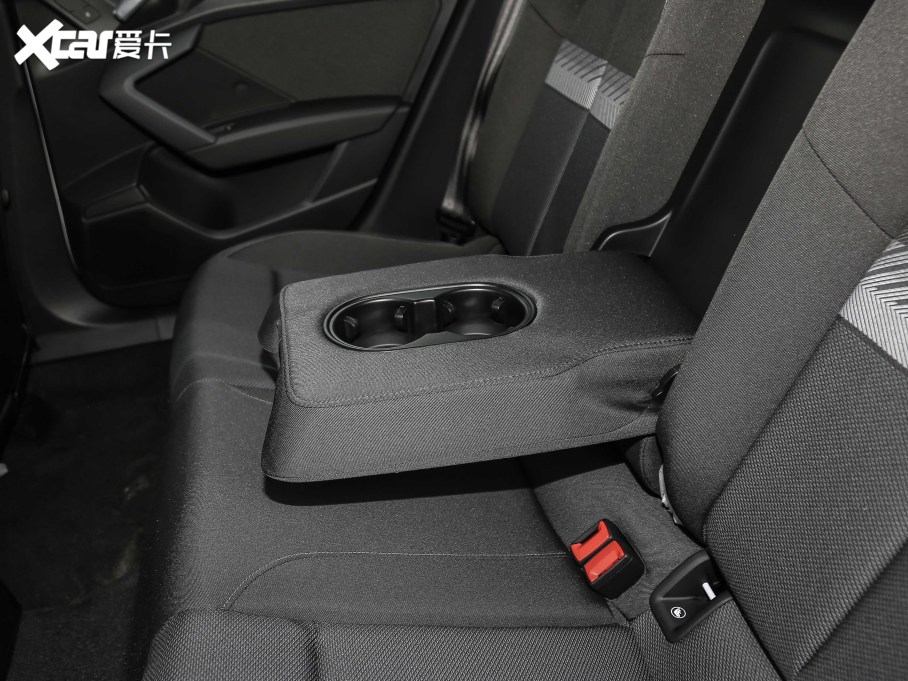 2021WA3 Sportback 35 TFSI Mȡ