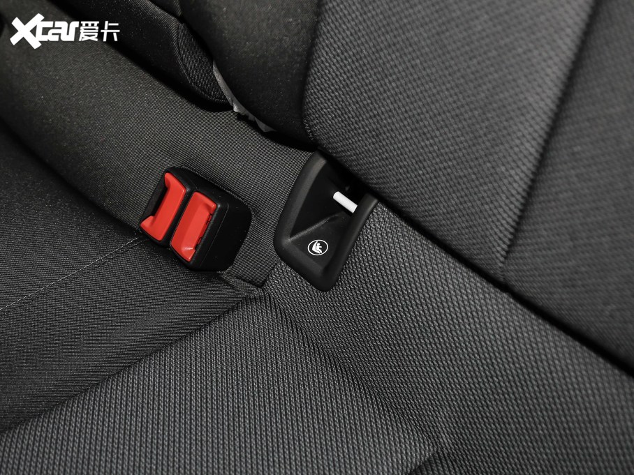 2021WA3 Sportback 35 TFSI Mȡ